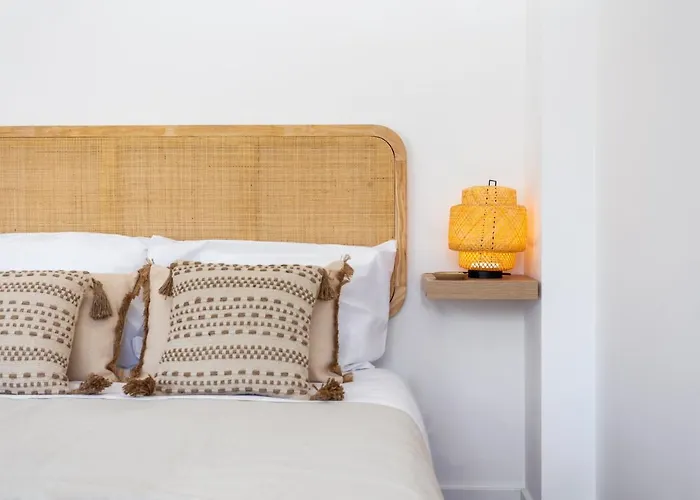 Apartment Zoo House Iii *