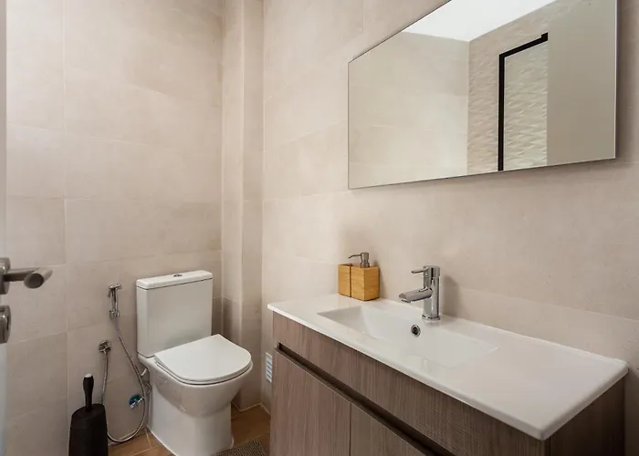 Zoo House Iii Lisbon